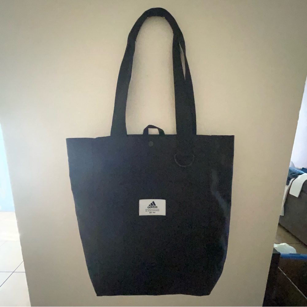 Sport like tote purse
